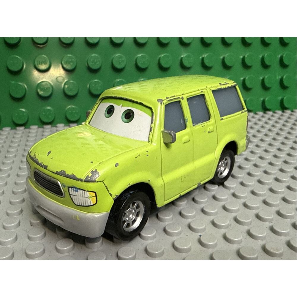 Disney Pixar Diecast Cars Sarge's Boot Camp Green Charlie Cargo
